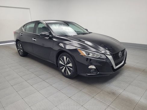 Used 2022 Nissan Altima 2.5 SL AWD/4WD image 13
