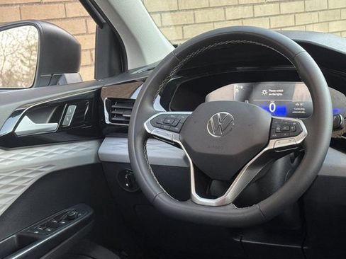 Used 2023 Volkswagen Taos S w/ Driver Assistance Package FWD image 25