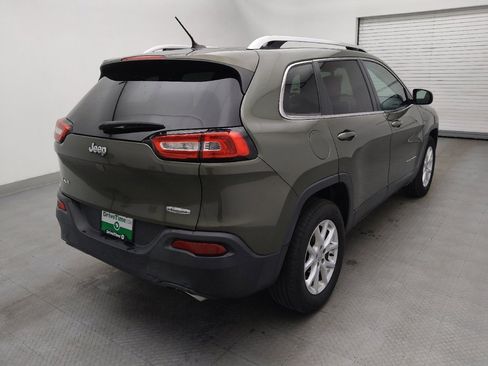 Used 2018 Jeep Cherokee Latitude image 9