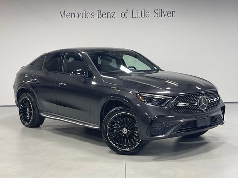 Used 2024 Mercedes-Benz GLC 300 4MATIC image 8