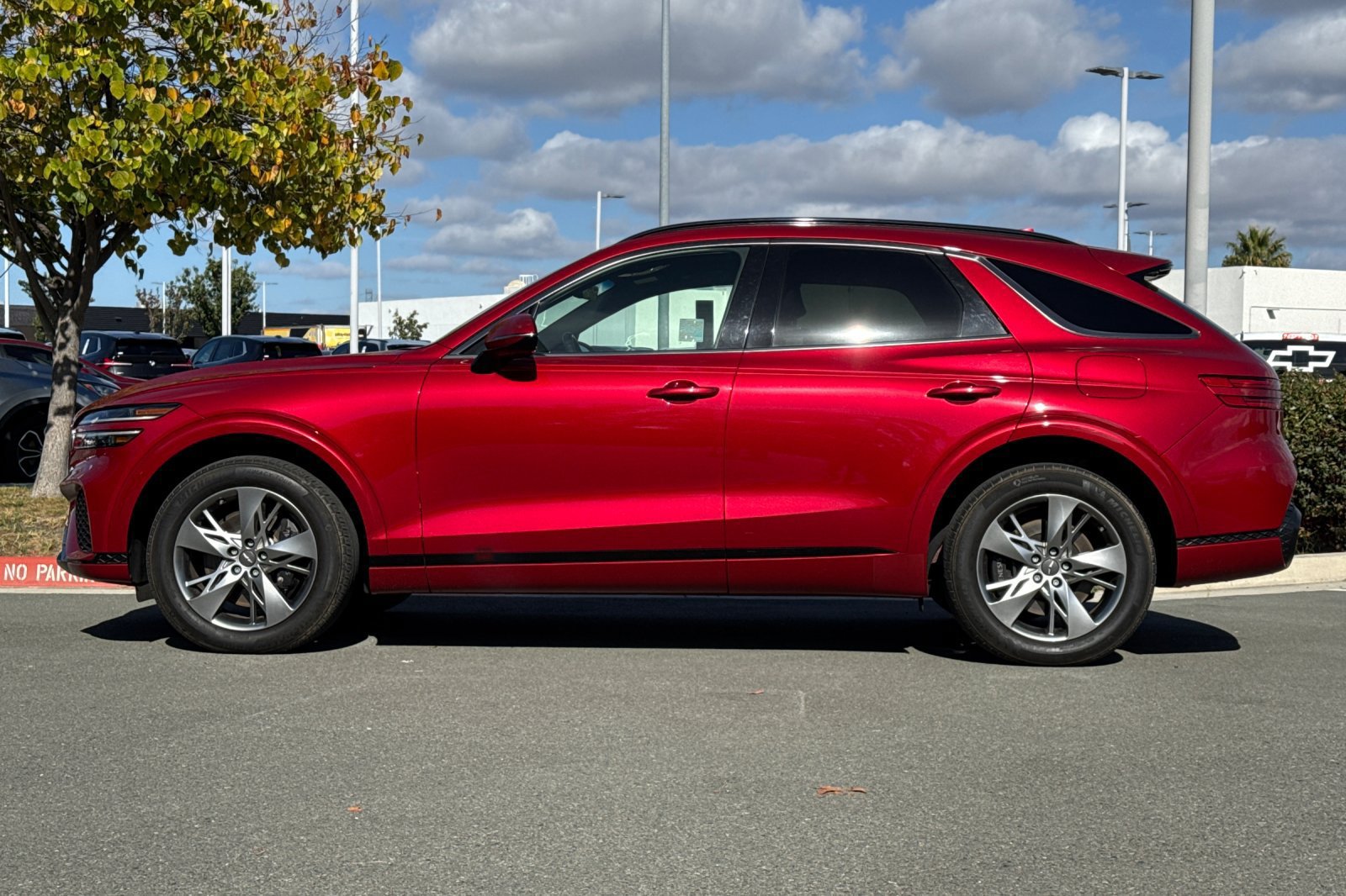 Used 2024 Genesis GV70 3.5T Sport AWD/4WD image 7