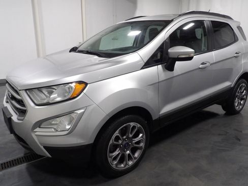 Used 2018 Ford EcoSport SE image 3