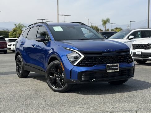 Used 2025 Kia Sportage X-Line AWD/4WD image 1