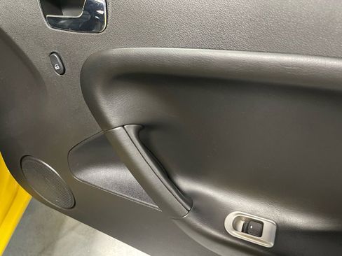 Used 2009 Pontiac Solstice GXP w/ Premium Package image 36