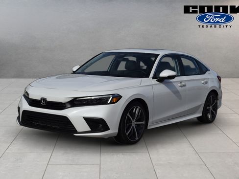 Used 2022 Honda Civic Touring image 1