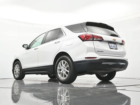 Used 2022 Chevrolet Equinox LT FWD image 42