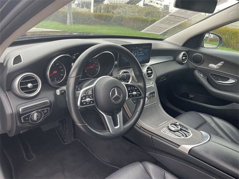 Used 2019 Mercedes-Benz C 300 Sedan image 10