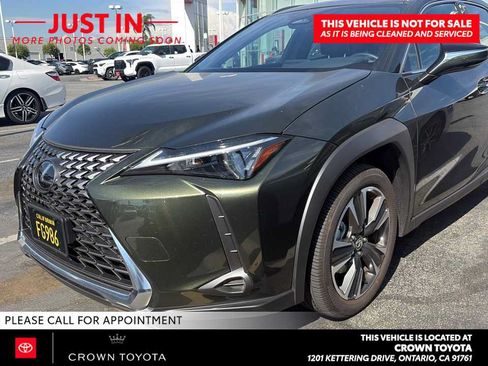 Used 2025 Lexus UX 300h FWD image 1