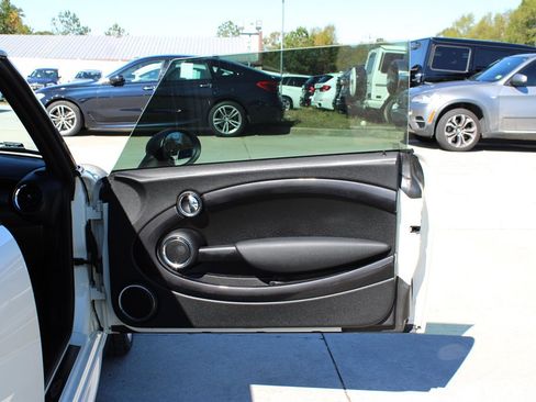 Used 2013 MINI Cooper Clubman S image 25