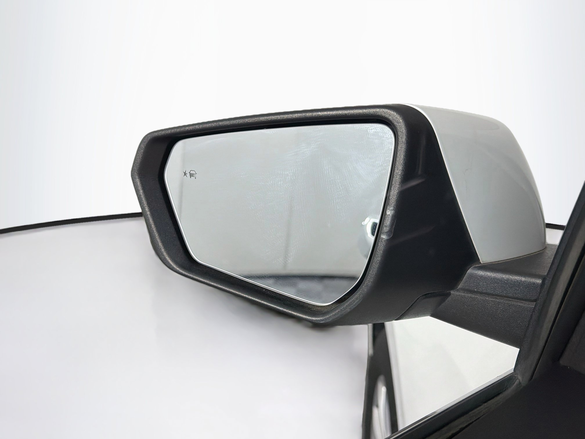 Used 2020 Chevrolet Equinox LT AWD/4WD image 16