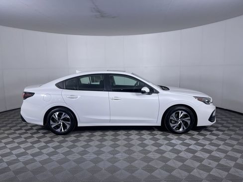 Used 2023 Subaru Legacy Premium image 10