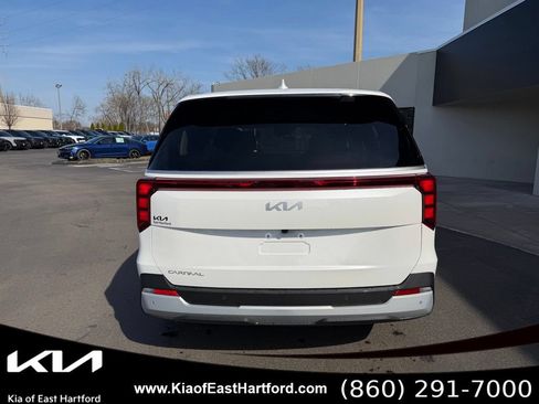 New 2026 Kia Carnival LX FWD image 7
