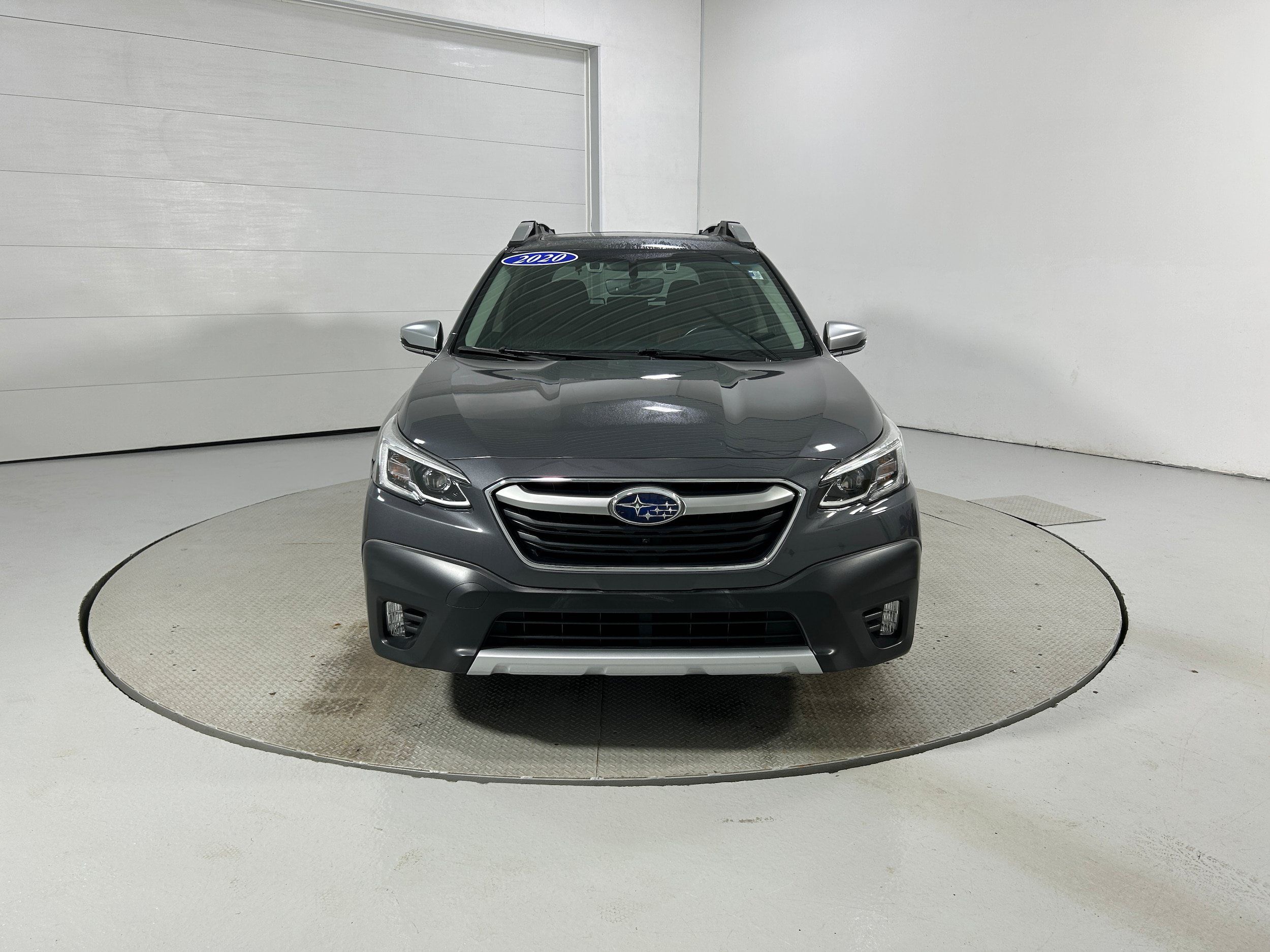 Used 2020 Subaru Outback Touring XT AWD/4WD image 17