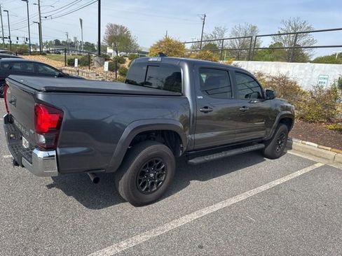 Used 2021 Toyota Tacoma SR5 image 3