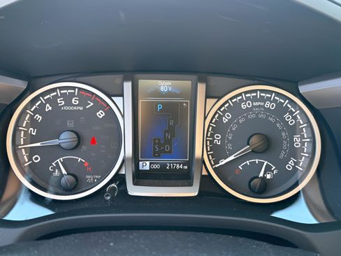 Used 2023 Toyota Tacoma TRD Sport image 26