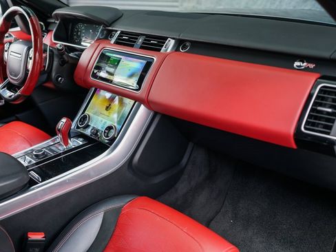 Used 2019 Land Rover Range Rover Sport SVR image 20