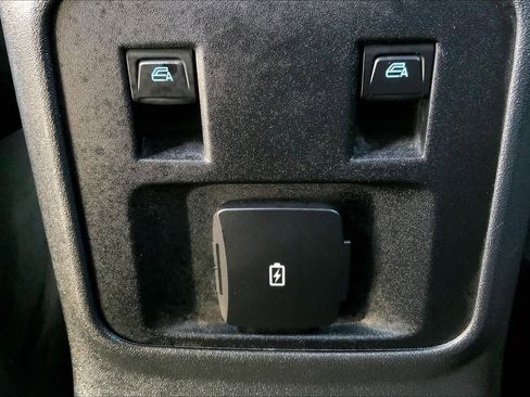 Used 2023 Ford Bronco Badlands image 34