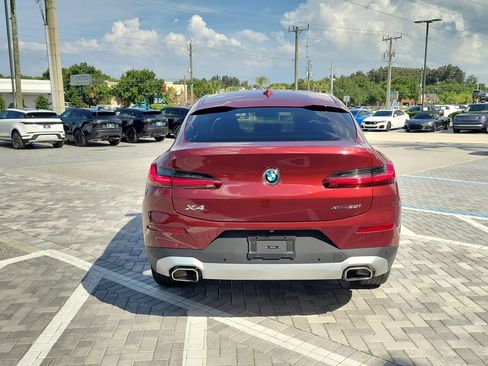 Used 2025 BMW X4 xDrive30i AWD/4WD image 4