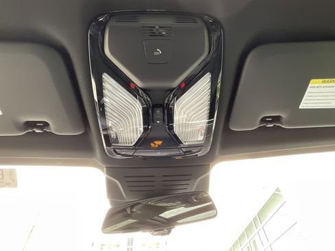 New 2026 BMW X5 sDrive40i w/ Premium Package image 21