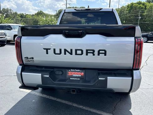 Used 2024 Toyota Tundra Platinum AWD/4WD image 4