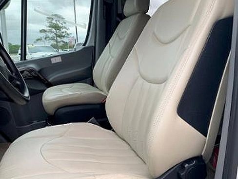 Used 2012 Mercedes-Benz Sprinter 3500 image 9