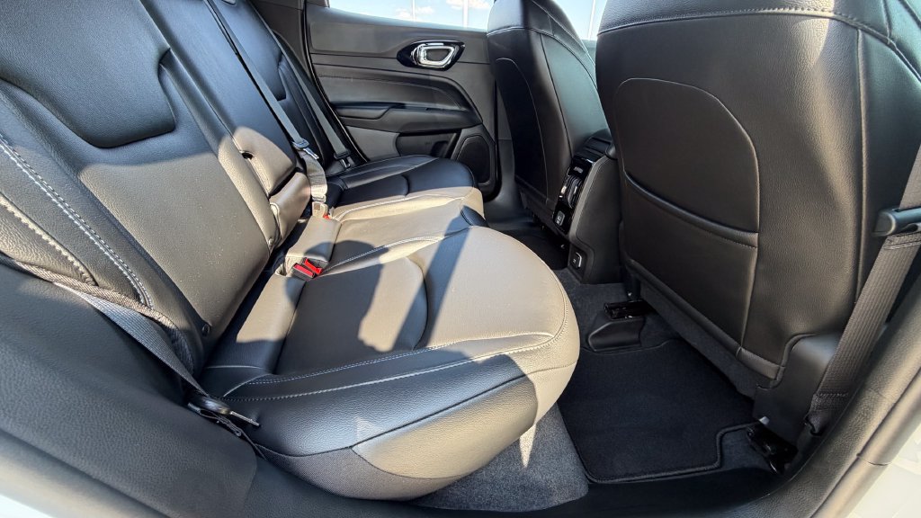 New 2026 Jeep Compass Limited AWD/4WD image 14