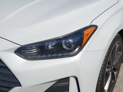 Used 2019 Hyundai Veloster 2.0 Premium FWD image 3