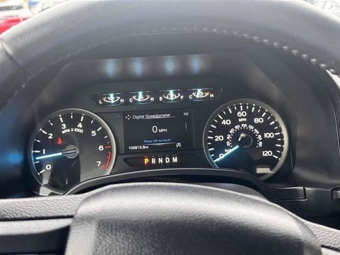 Used 2020 Ford F150 XLT w/ Equipment Group 302A Luxury AWD/4WD image 25