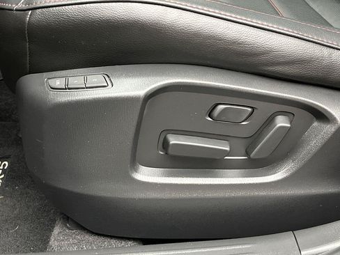 Certified 2025 MAZDA CX-5 Carbon Edition AWD/4WD image 11