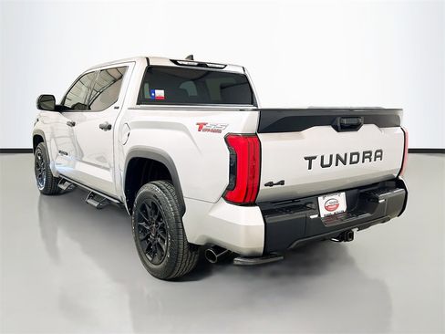 Used 2023 Toyota Tundra SR5 image 6