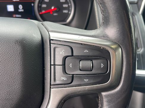 Used 2021 Chevrolet Tahoe Premier w/ Premium Package image 16