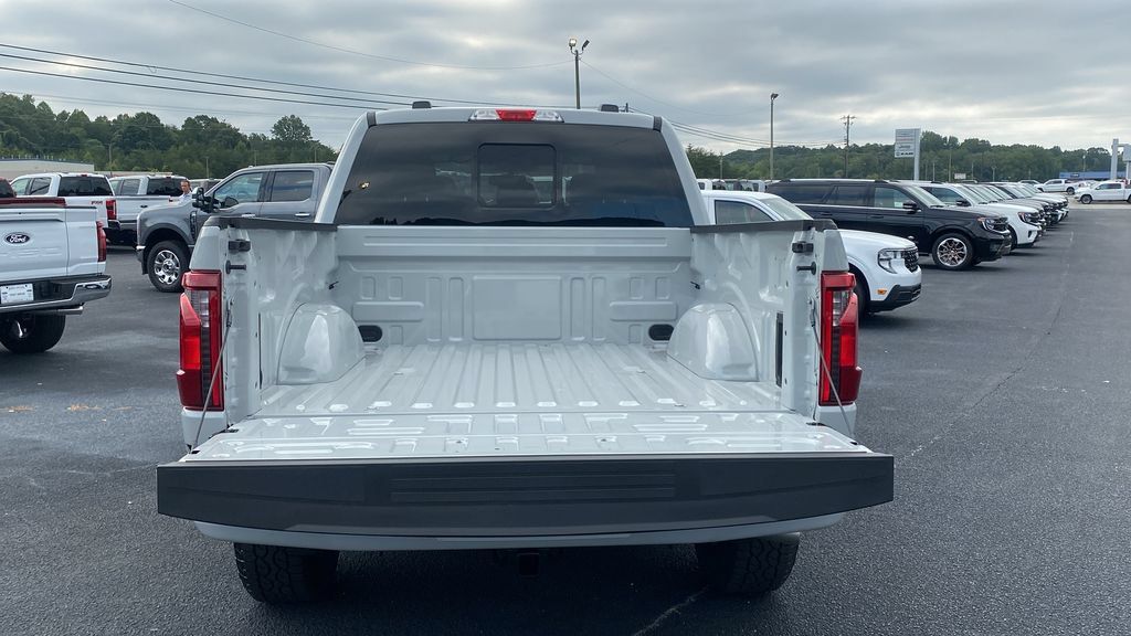 New 2026 Ford F150 XLT w/ Equipment Group 302A MID AWD/4WD image 19