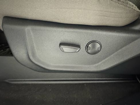 Used 2022 Ford F250 XLT w/ XLT Value Package image 18