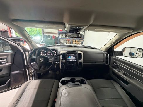 Used 2016 RAM 2500 SLT AWD/4WD image 14