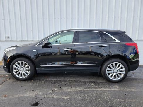 Used 2019 Cadillac XT5 Luxury image 2