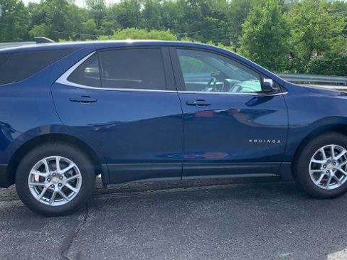 Certified 2023 Chevrolet Equinox LT AWD/4WD image 9