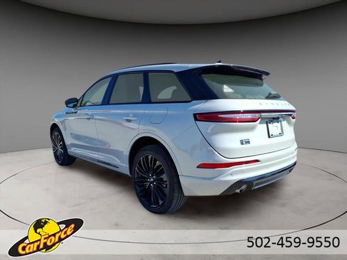 Used 2024 Lincoln Corsair Reserve w/ Jet Appearance Package image 3