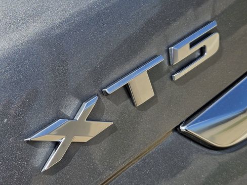 New 2026 Cadillac XT5 Luxury FWD image 13