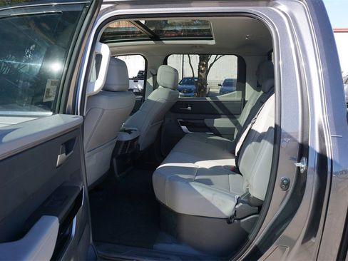 Used 2023 Toyota Tundra Limited image 16