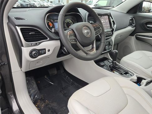 Used 2022 Jeep Cherokee Limited w/ Elite Package image 25