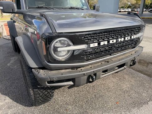 Used 2022 Ford Bronco Wildtrak image 14