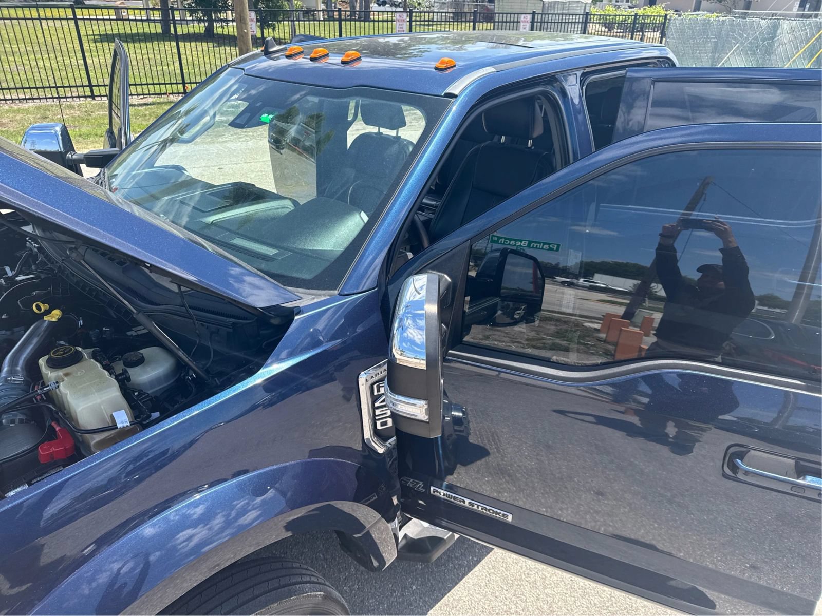 Used 2019 Ford F450 Lariat w/ Lariat Ultimate Package AWD/4WD image 12