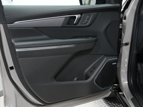 New 2026 Buick Enclave Sport Touring w/ Power Package image 21