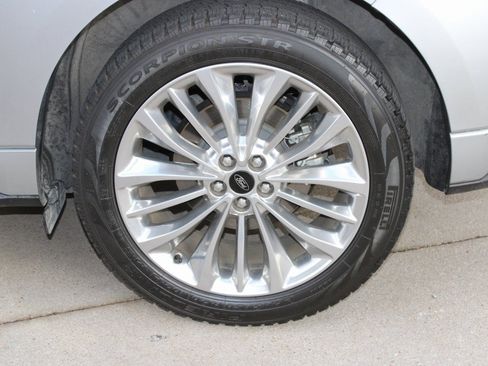 Used 2020 Ford Edge Titanium w/ Equipment Group 301A image 28