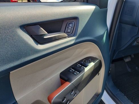 New 2025 Ford Maverick Lariat w/ 4K Tow Package image 19