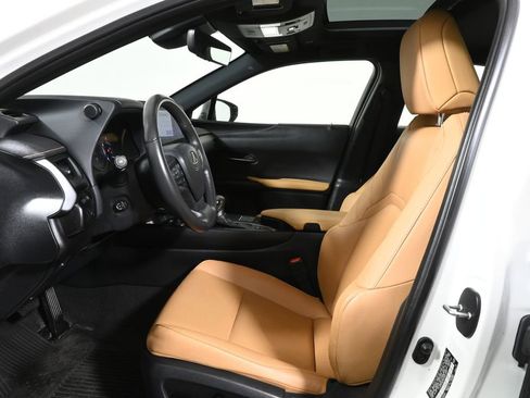 Used 2023 Lexus UX 250h AWD w/ Accessory Package (Z2) image 3