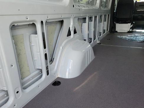 New 2025 Mercedes-Benz Sprinter 2500 image 10