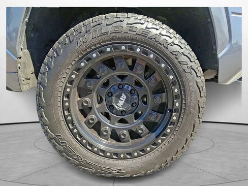 Used 2023 Toyota Tundra Limited w/ Power Package image 7