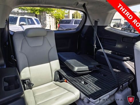 Used 2023 Kia Telluride SX Prestige AWD/4WD image 11
