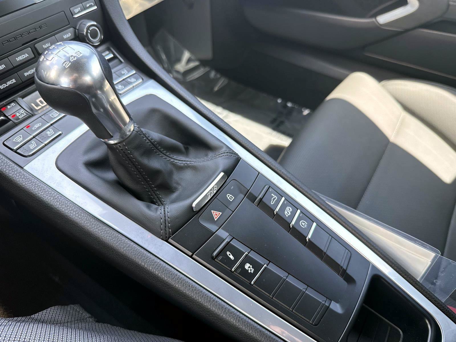 Used 2025 Porsche 718 Cayman GTS RWD image 22